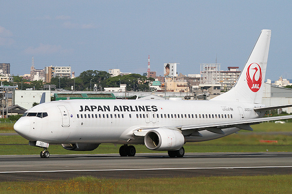 JAL B737-800（JA301J)