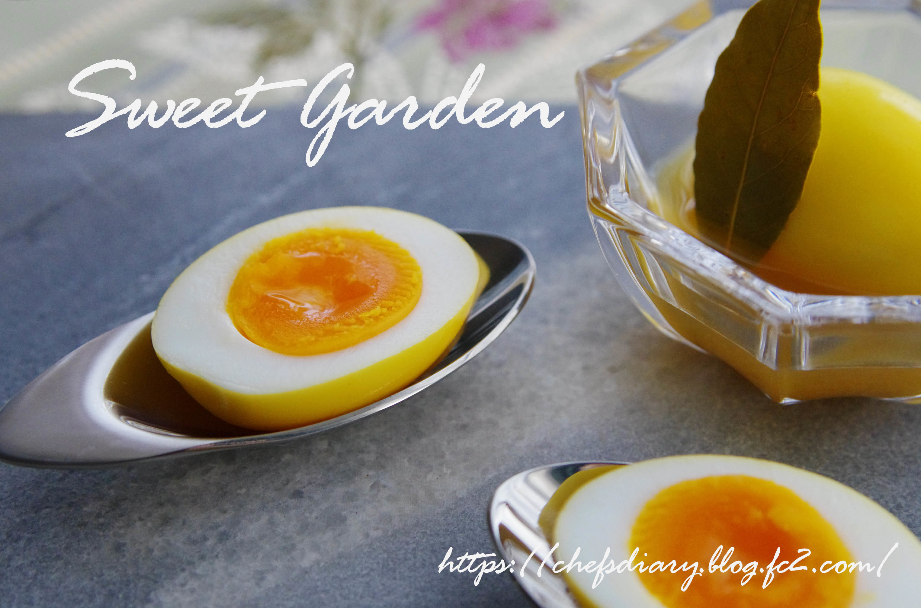 Spicy Soft-Boiled Egg　半熟卵のスパイスマリネ
