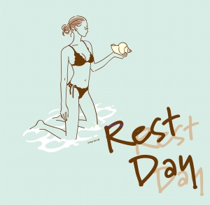 左上に、髪をアップにしてビキニを着て、波打ち際に膝立ちになって左手に持った大きな巻貝を見つめている女の子。右下に「Rest Day」の文字。