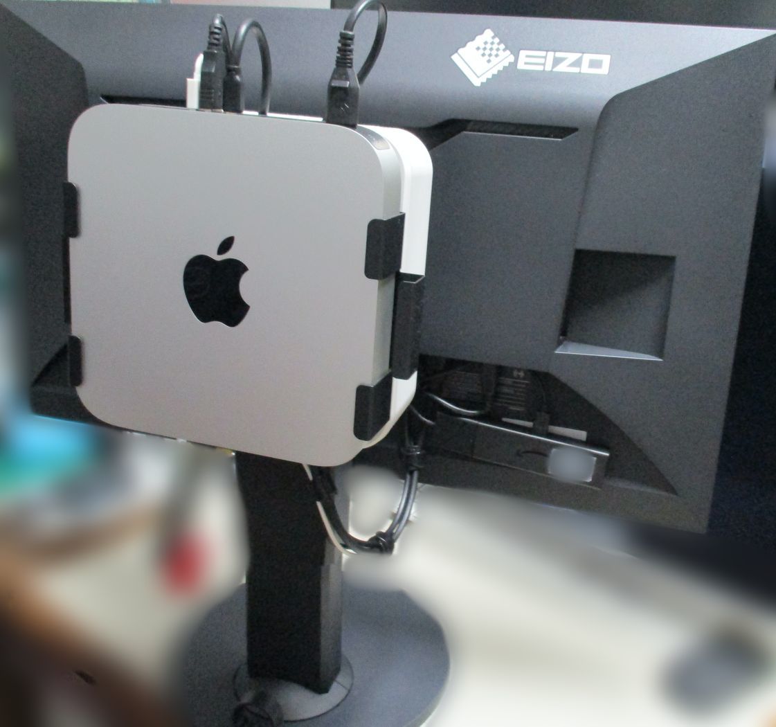 私設研究室 i2Labo （アイツーラボ） Mac mini 用 ホルダー/ ケーブル収納サブケースの制作