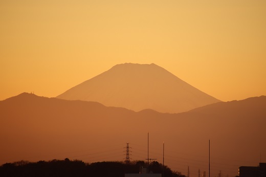 師走の日の入りと赤富士3