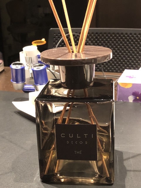 culti瓶