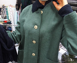 綾織りリネンウールのジャケット