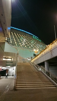 夜の東京ドーム